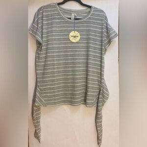 Hayden Woman’s Top Blouse Gray Size Large - New with tags.